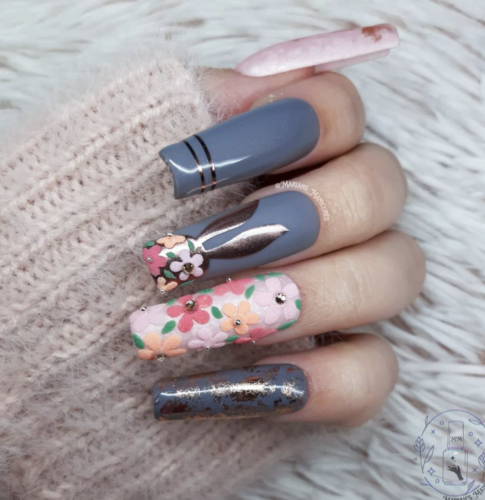 Floral easter bunny nails from etsy